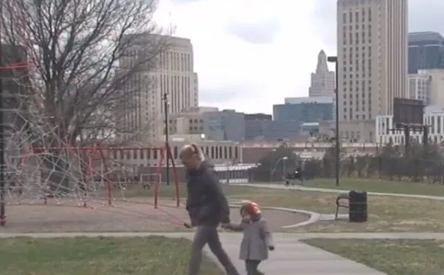William Bates Tried To Sodomize 2-Year-Old Girl In Public, Mom Stops Him