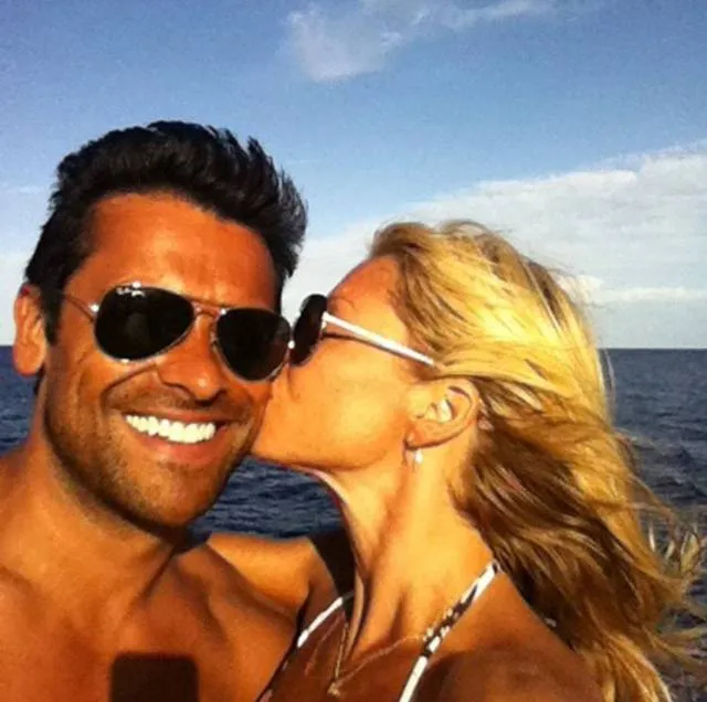 Kelly Ripa Shamed By Fans After Husband Posts Vacation Photo