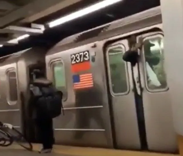 subway spitter