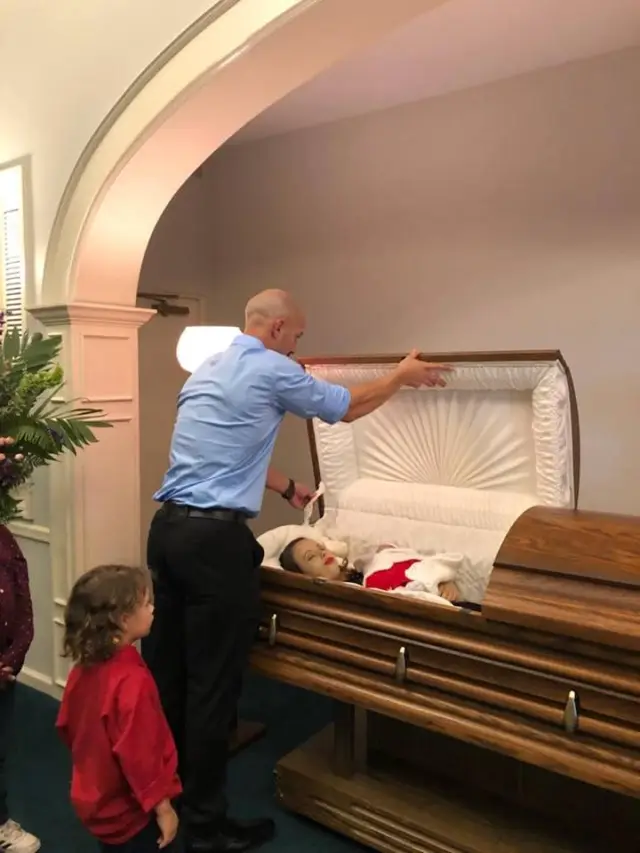 Zach Kincaid Posts Photos Of His Dead Wife & Child In A Coffin
