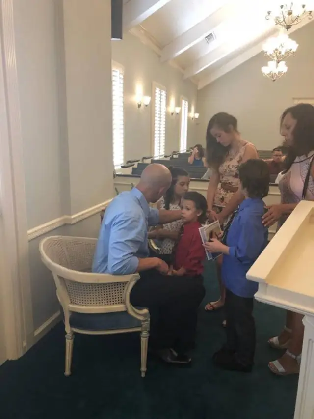 Zach Kincaid Posts Photos Of His Dead Wife & Child In A Coffin