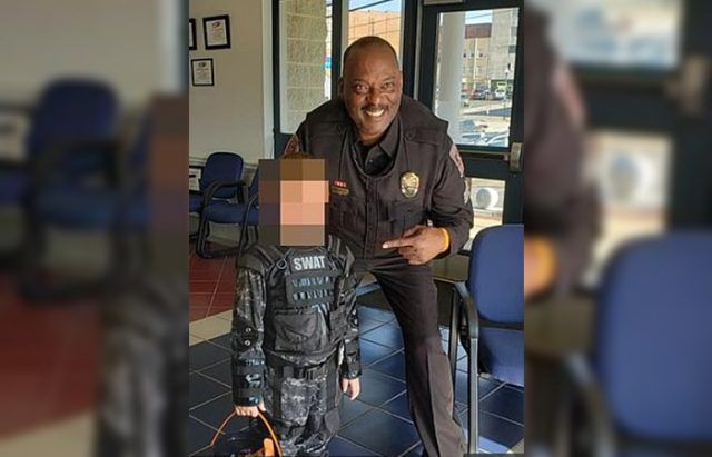 Kenneth Horton Manager Defends Worker Who Refused Cop Service Corporate Punishes Them Both