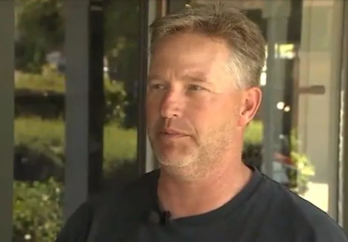 Gary Coslovich Begins Beating Female Cop — Gets Hit By Instant Justice