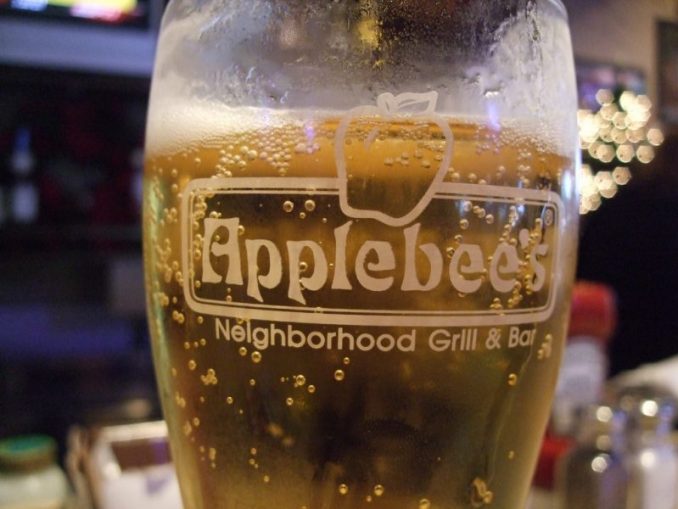 Young Girls Steal Parking Spot At Applebee’s